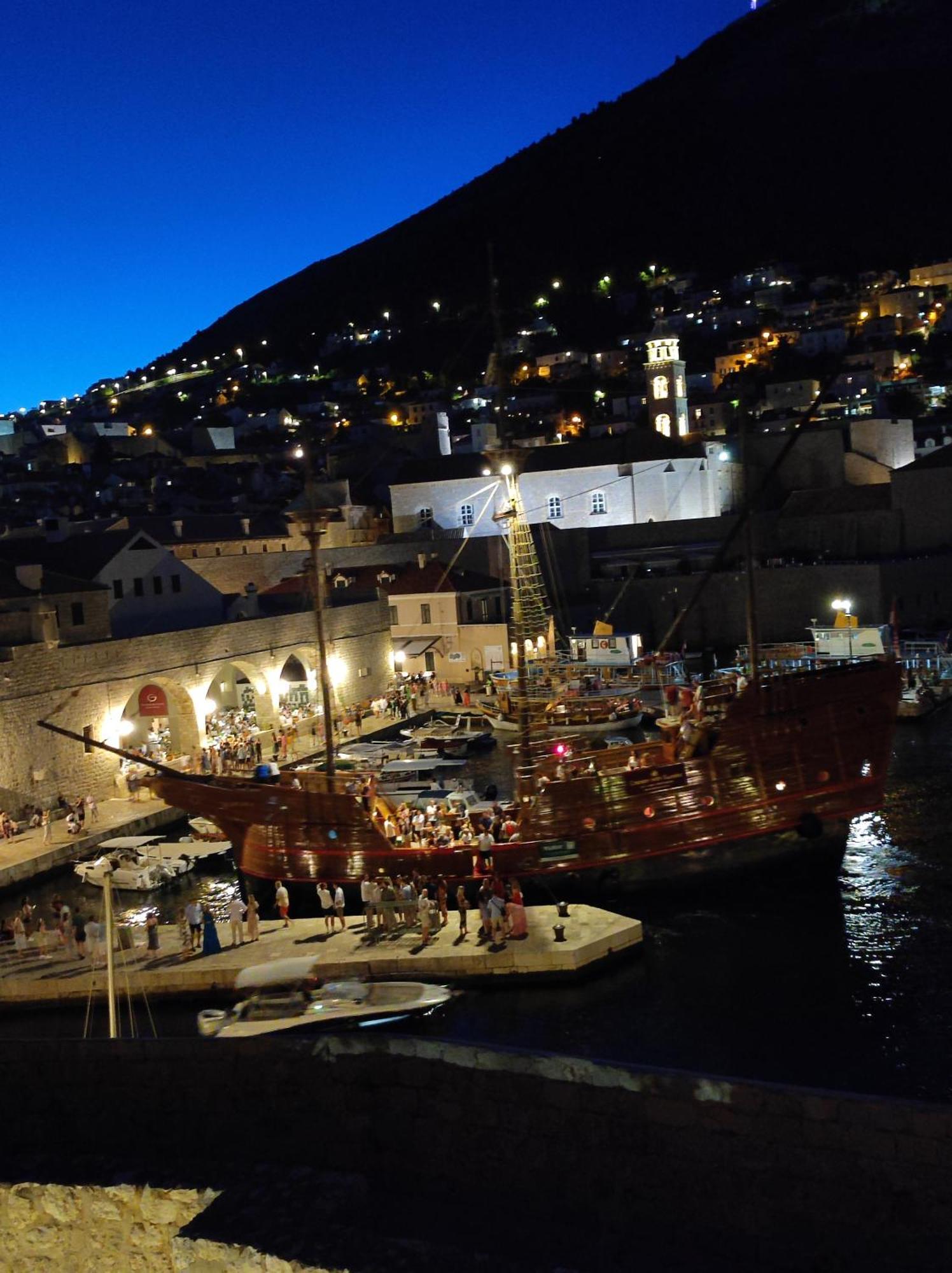 Brand New Apartment With Old Port View- Mala Vrata Dubrovnik Eksteriør billede